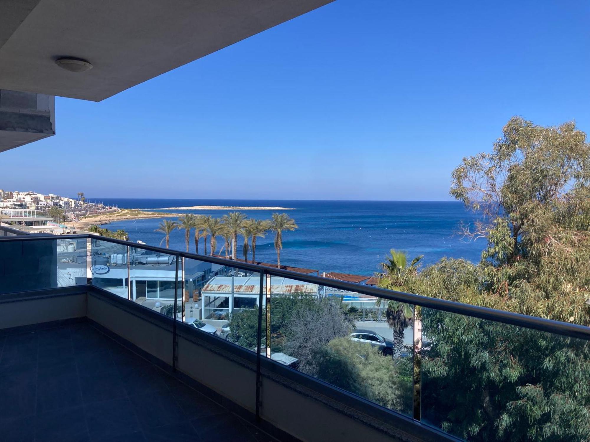 Sunrise Bay Apartments - Frontline Sea Views St. Paul's Bay Exterior photo
