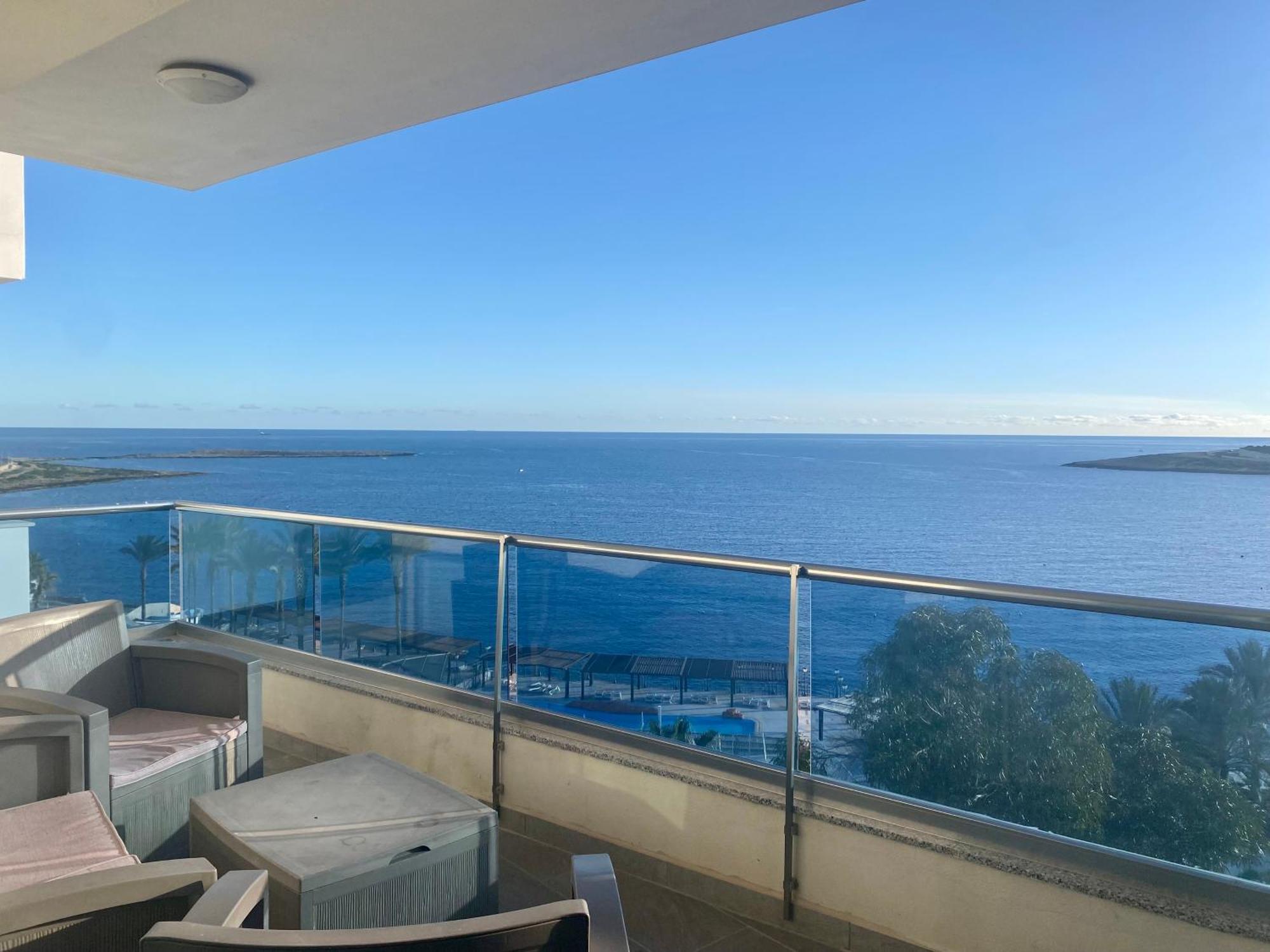 Sunrise Bay Apartments - Frontline Sea Views St. Paul's Bay Exterior photo