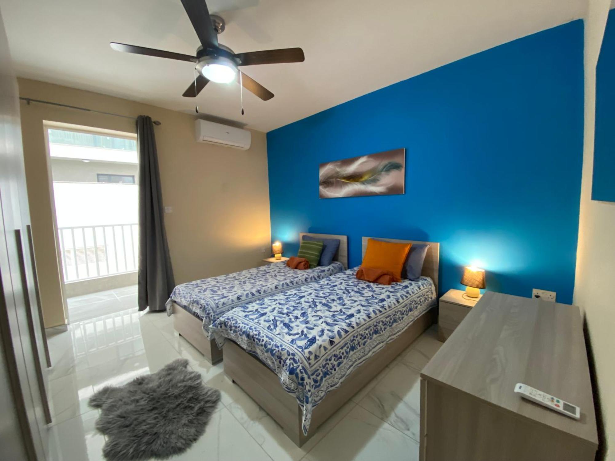 Sunrise Bay Apartments - Frontline Sea Views St. Paul's Bay Exterior photo